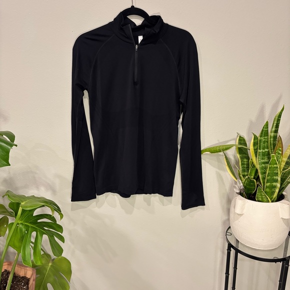 Athleta | Momentum 1/2 Zip | Size Large - Picture 2 of 6